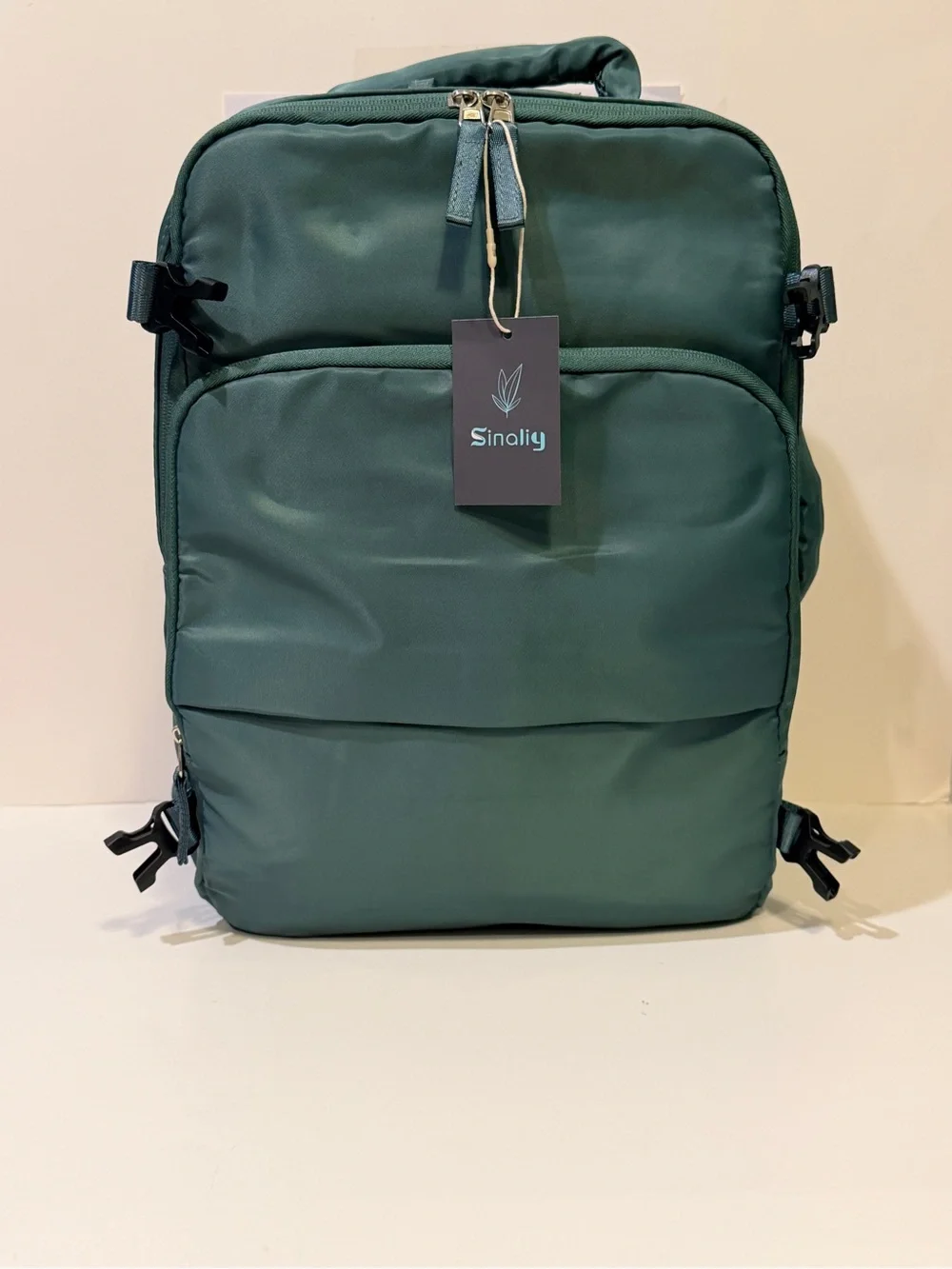NWT Sinaliy Green Travel/Laptop Backpack with Travel Pouch